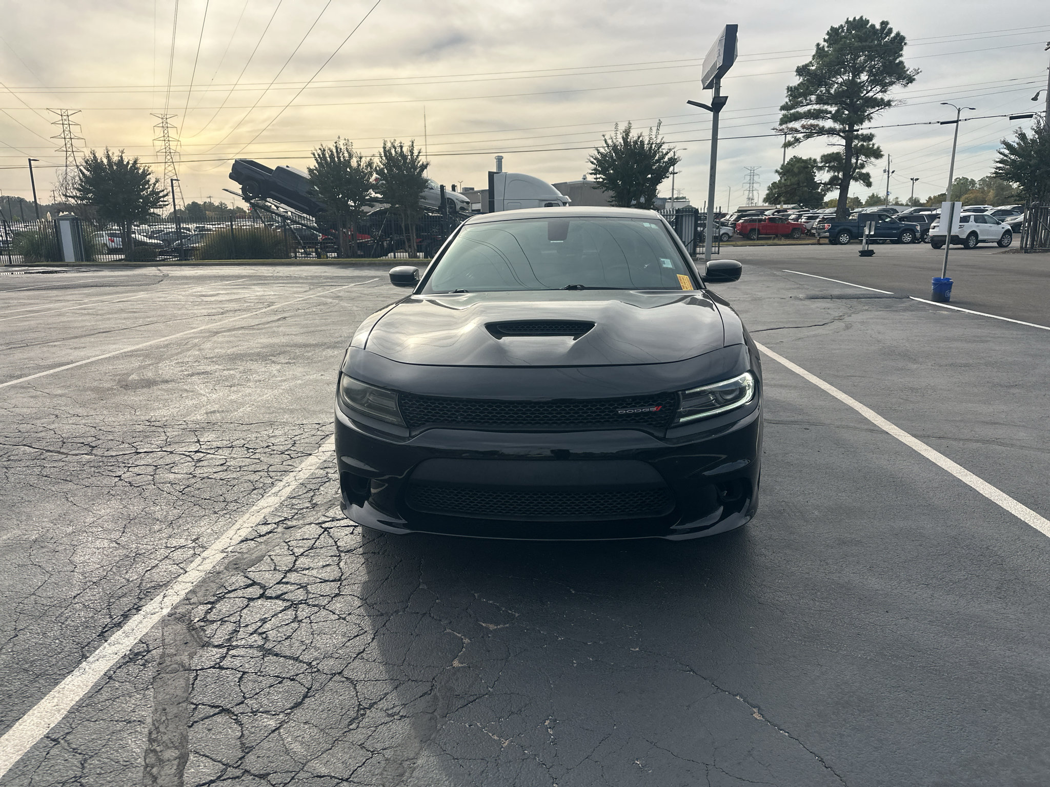Used 2019 Dodge Charger GT RWD image 4