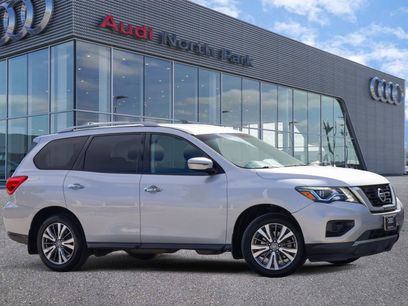 Used 2018 Nissan Pathfinder S