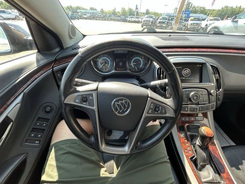 Used 2013 Buick LaCrosse Leather FWD image 29
