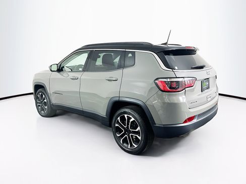 Used 2022 Jeep Compass Limited w/ Sun and Sound Group AWD/4WD image 5
