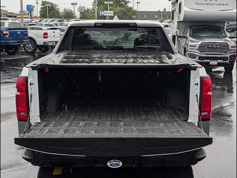 Used 2024 Chevrolet Silverado EV W/T AWD/4WD image 8