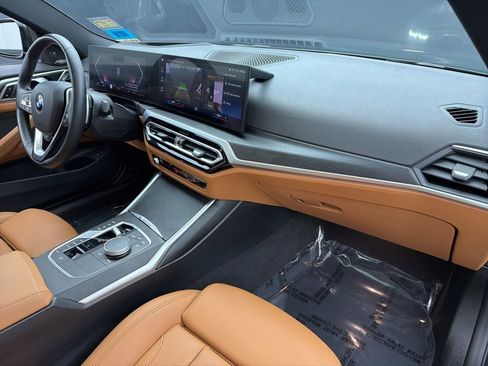 Used 2024 BMW 430i xDrive Coupe w/ Premium Package image 25