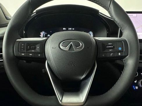 Certified 2025 INFINITI QX60 Luxe image 15