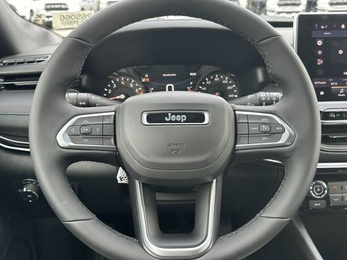 New 2026 Jeep Compass Latitude image 23