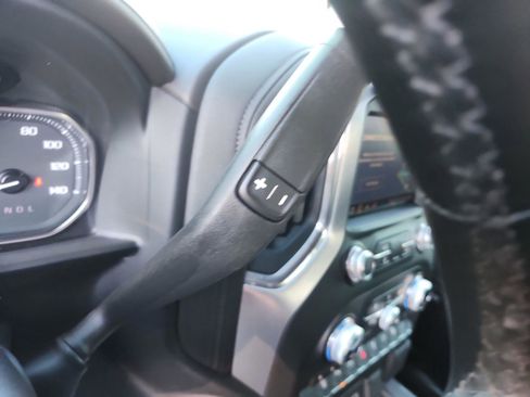 Used 2023 GMC Sierra 3500 SLT w/ SLT Premium Package image 14