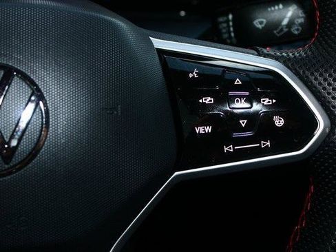Used 2023 Volkswagen GTI Autobahn image 17