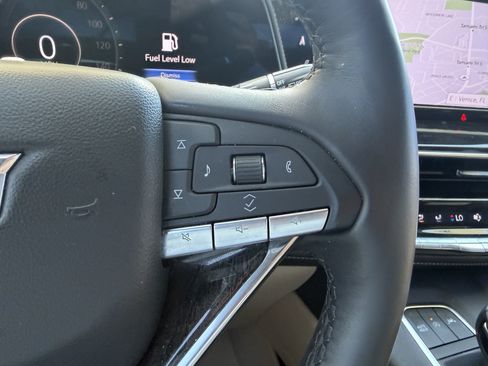 Certified 2023 Cadillac Escalade Premium Luxury AWD/4WD image 31