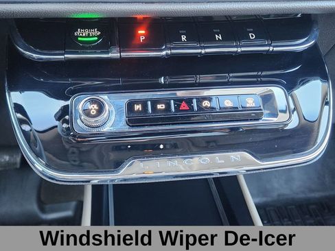 Used 2024 Lincoln Corsair AWD w/ Equipment Group 101A image 27