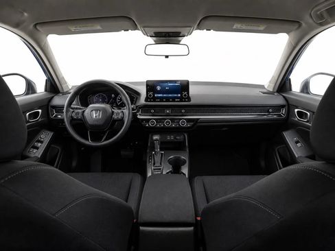 Used 2025 Honda Accord SE image 3