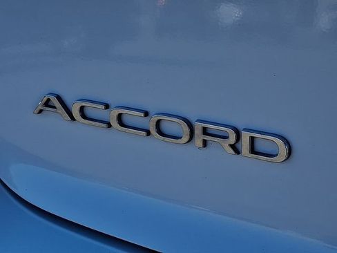 Used 2023 Honda Accord EX image 30
