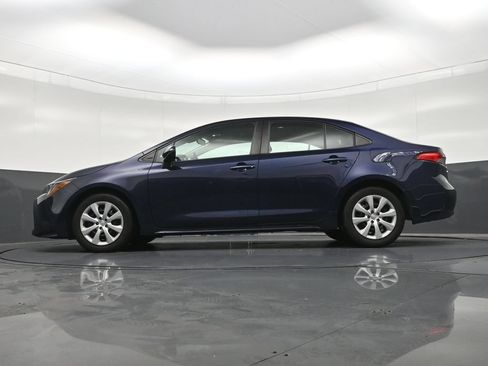 Used 2024 Toyota Corolla LE FWD image 24