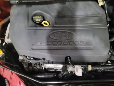 Used 2018 Ford Escape SEL image 30