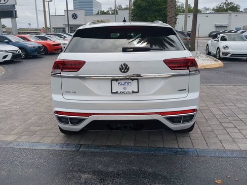 Used 2023 Volkswagen Atlas Cross Sport SEL Premium R-Line AWD/4WD image 5