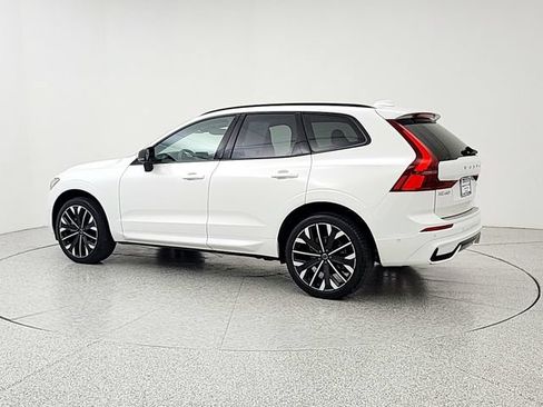 Certified 2026 Volvo XC60 B5 Ultra AWD/4WD image 7