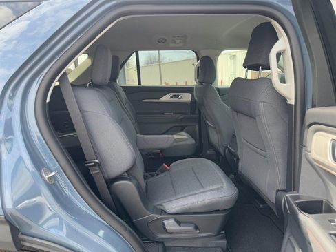 New 2026 Ford Explorer Active AWD/4WD image 5