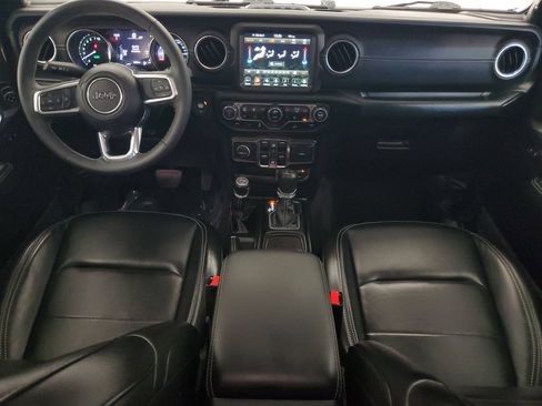 Used 2023 Jeep Wrangler Unlimited Sahara w/ Cold Weather Group AWD/4WD image 14