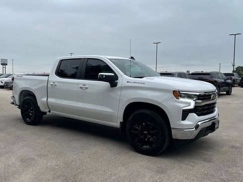 Used 2025 Chevrolet Silverado 1500 LT w/ All Star Edition Plus AWD/4WD image 3
