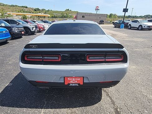 Used 2022 Dodge Challenger R/T w/ Blacktop Package image 7