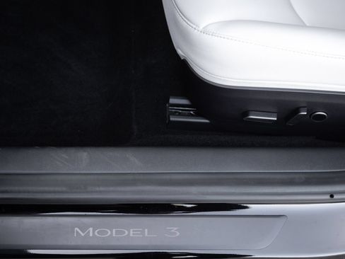 Used 2023 Tesla Model 3 Standard Range RWD image 20