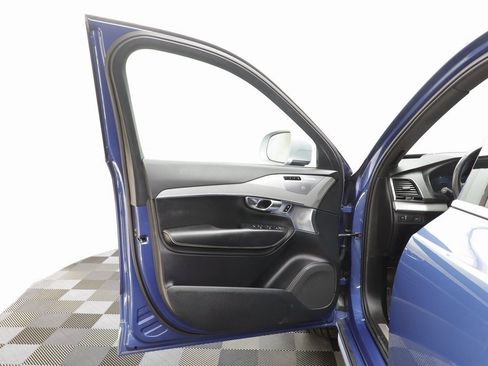 Used 2016 Volvo XC90 T6 R-Design w/ Protection Package Plus image 5