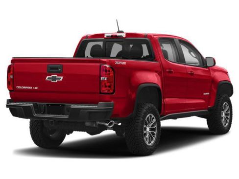 Used 2019 Chevrolet Colorado ZR2 image 2