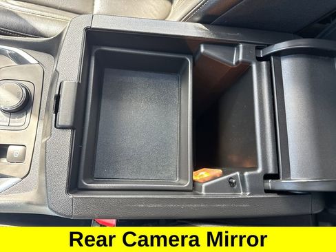 Used 2021 Chevrolet Traverse LT w/ LT Premium Package image 27