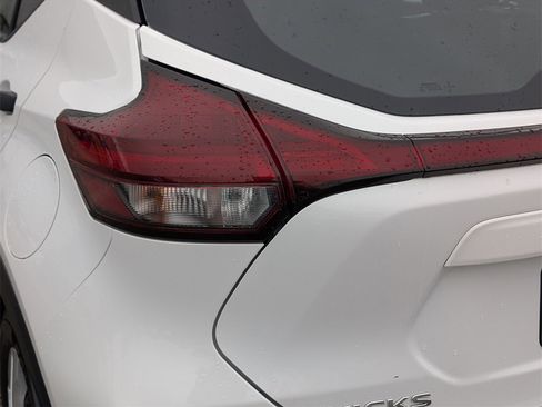 Certified 2023 Nissan Kicks S image 13
