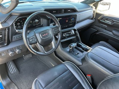 Used 2023 GMC Sierra 1500 AT4X image 10