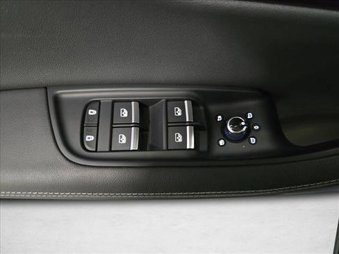 Used 2025 Audi Q7 3.0T Premium Plus image 29