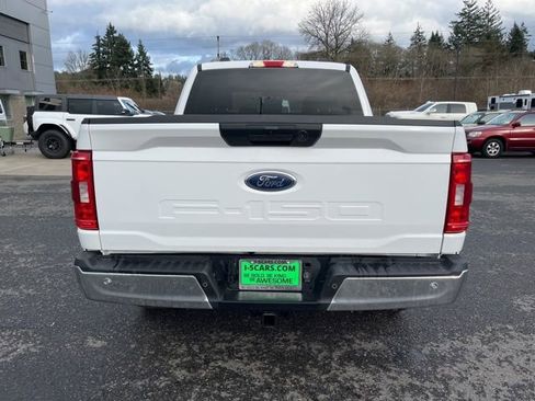 Used 2023 Ford F150 XLT w/ Trailer Tow Package image 6