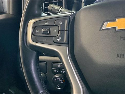 Used 2025 Chevrolet Silverado 1500 LT RWD image 8