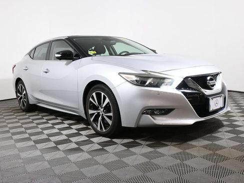 Used 2017 Nissan Maxima Platinum FWD image 9