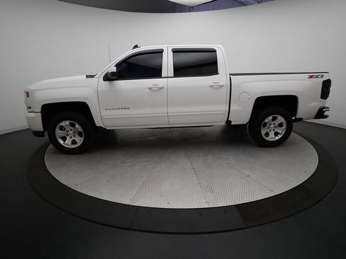 Used 2018 Chevrolet Silverado 1500 LT w/ All Star Edition image 23