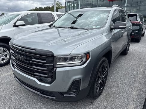 Used 2023 GMC Acadia SLE w/ Driver Convenience Package AWD/4WD image 3