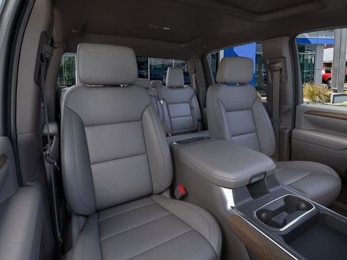 New 2026 GMC Sierra 2500 SLT w/ SLT Convenience Package image 16