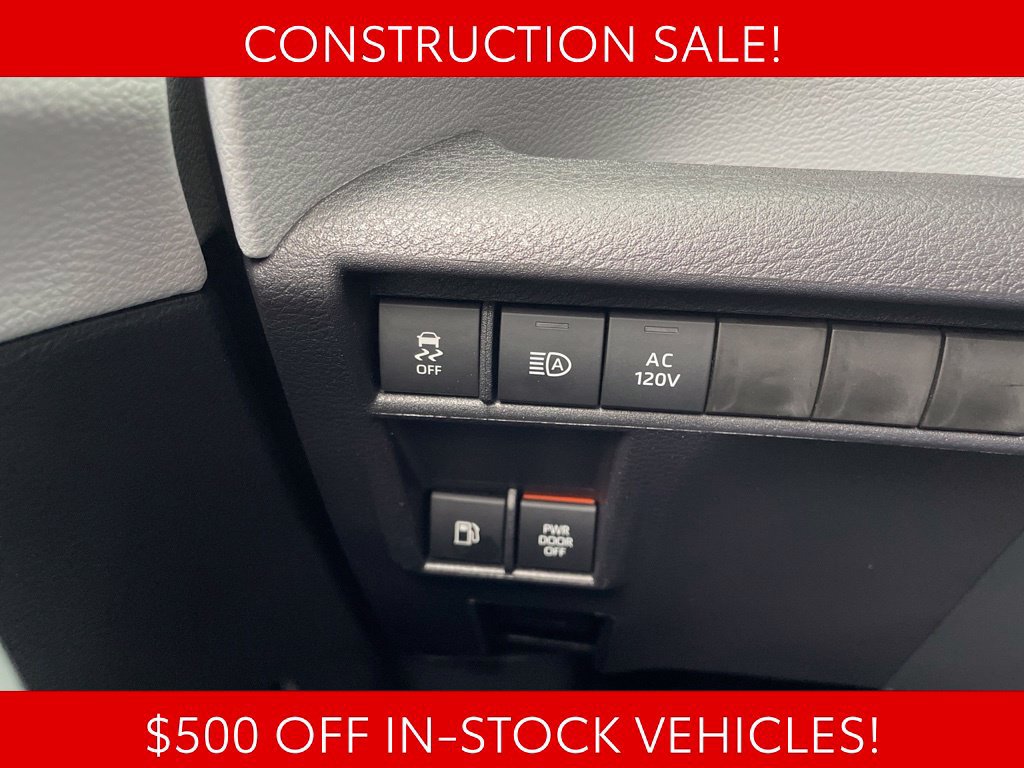 Used 2026 Toyota Sienna XLE AWD/4WD image 26