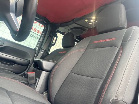 Used 2019 Jeep Wrangler Unlimited Rubicon AWD/4WD image 10