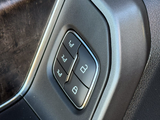 Used 2026 Ford F250 Lariat w/ Tremor Off-Road Package AWD/4WD image 22