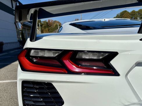 Used 2023 Chevrolet Corvette Stingray Premium Cpe w/ 3LT image 33