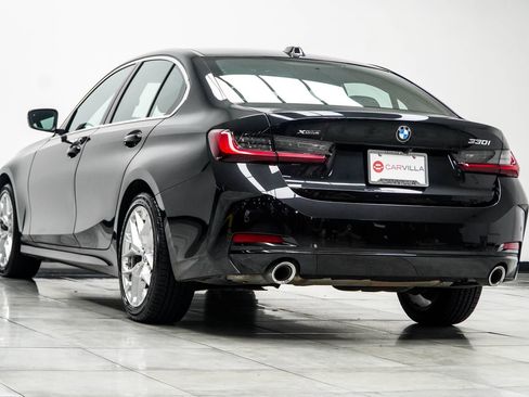 Used 2025 BMW 330i xDrive Sedan AWD/4WD image 10