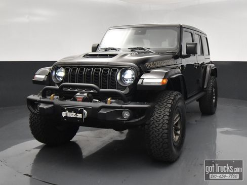 Used 2024 Jeep Wrangler Unlimited Rubicon 392 AWD/4WD image 53
