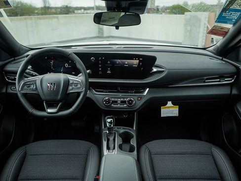 New 2026 Buick Envista Preferred w/ Convenience I Package FWD image 13