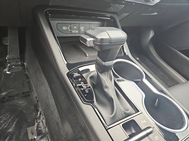 Used 2026 Kia K5 GT-Line w/ GT-Line Premium Package FWD image 12