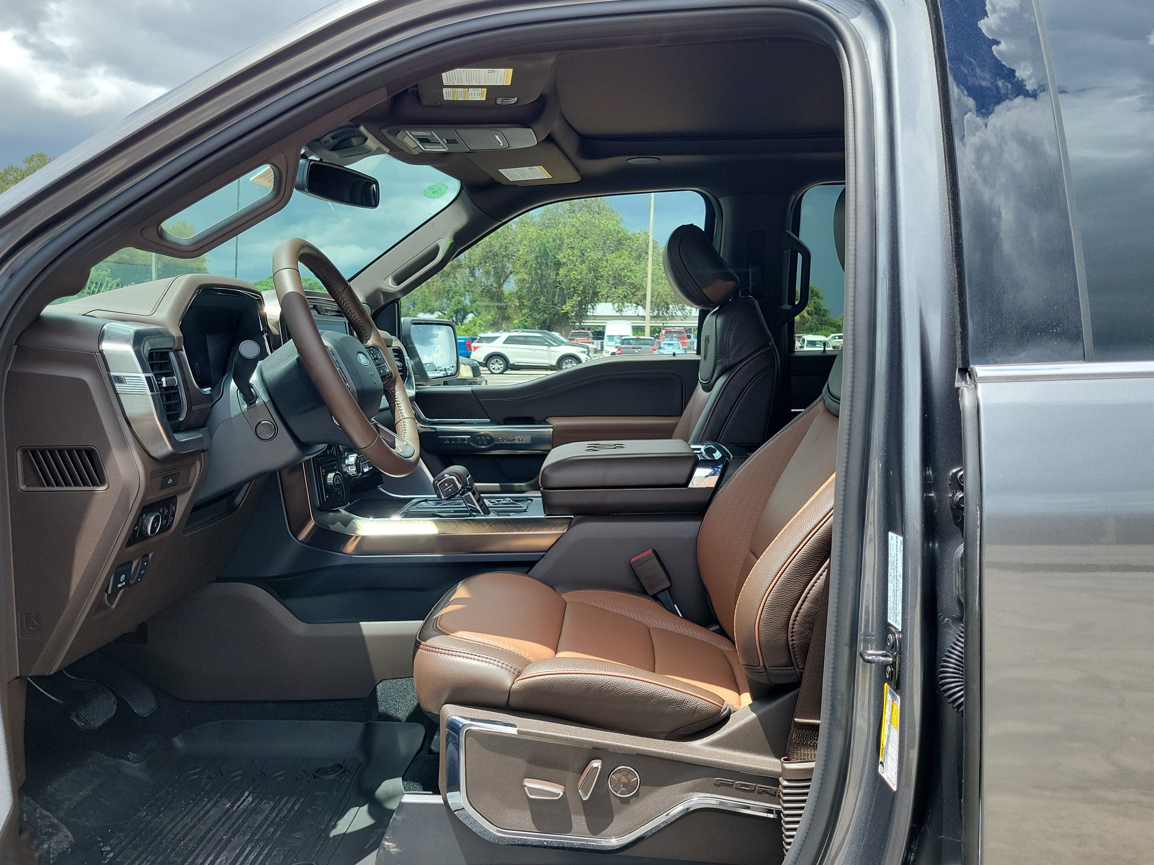 New 2026 Ford F150 King Ranch w/ Equipment Group 601A High AWD/4WD image 17