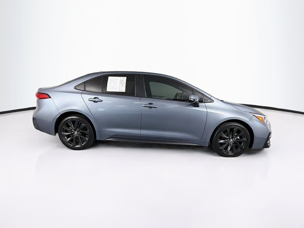 Used 2024 Toyota Corolla SE FWD image 11