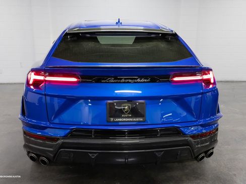 Used 2024 Lamborghini Urus Performante AWD/4WD image 11