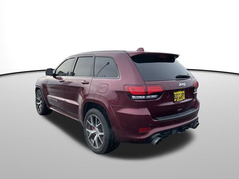 Used 2017 Jeep Grand Cherokee SRT image 6