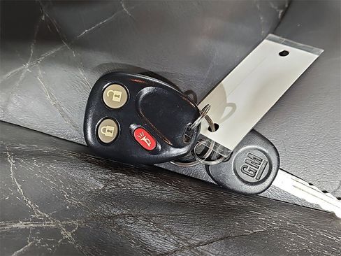 Used 2006 Chevrolet Silverado 1500 LT w/ Onstar Plus Package image 37