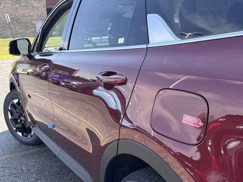 New 2025 Kia Sorento S image 31