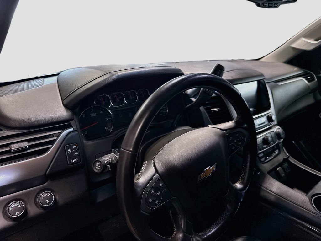Used 2019 Chevrolet Tahoe LT AWD/4WD image 9